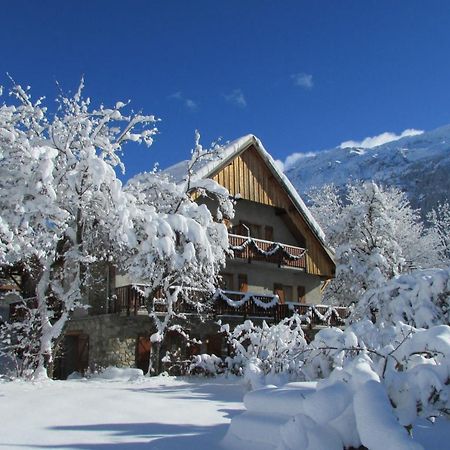 Chalet Solneige Bed and Breakfast Vaujany Buitenkant foto