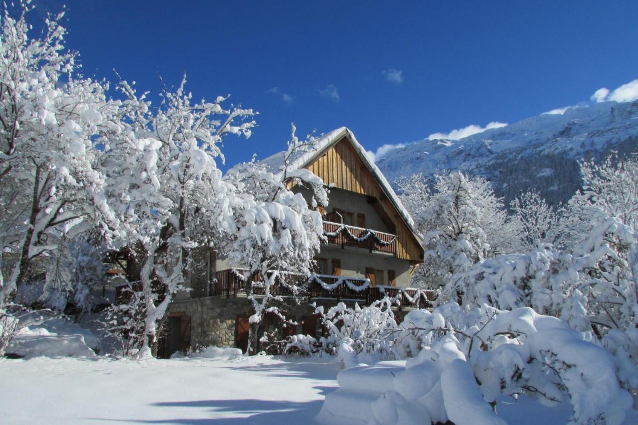 Chalet Solneige Bed and Breakfast Vaujany Buitenkant foto